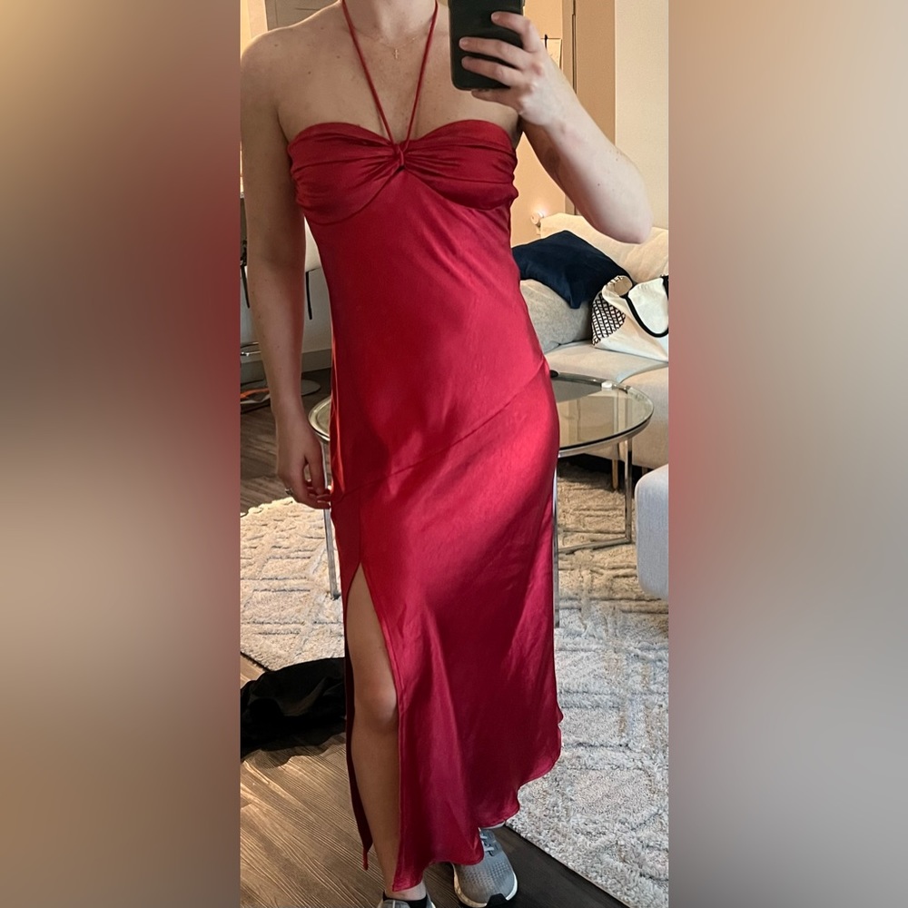 Selfie leslie red midi satin dress.